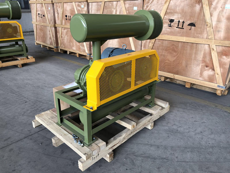Düşük Gürültülü Ekonomik Enerji Tüketimi ile Ordu Yeşil 3KW-15KW BK Tipi Üç Loblar Kökleri Blower